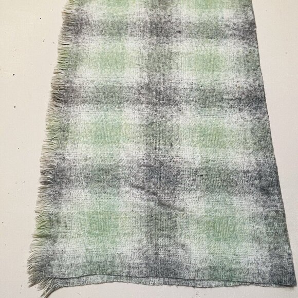 Korsyth of Edinburgh Royal Mile Wool 57.5 X 74 Throw Stadium Blanket Fringe - Picture 1 of 9